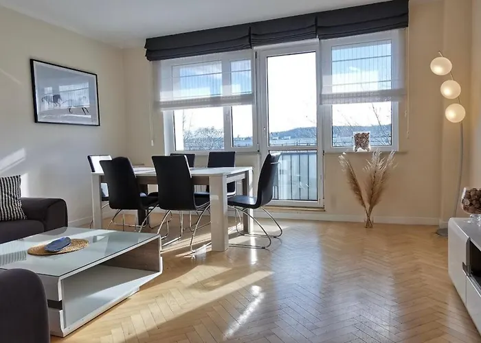 Horizon Lu By The Sea Апартаменты *