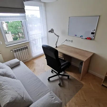 Horizon Lu By The Sea